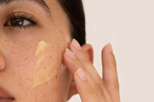 Cleansing Balm vs. Oil: Which One is Better for You?