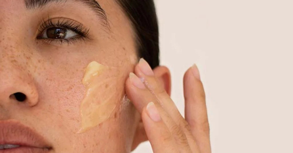 Cleansing Balm vs. Oil: Which One is Better for You?